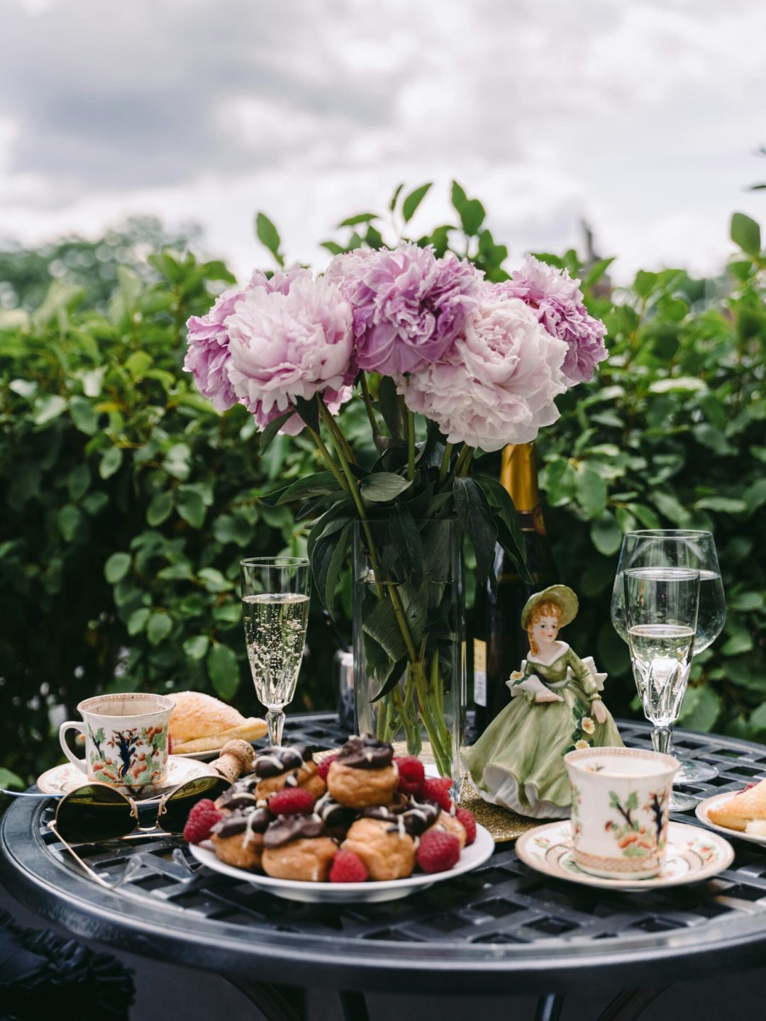 CHAMPAGNE BREAKFAST IN THE BOUGAINVILLEA GARDEN